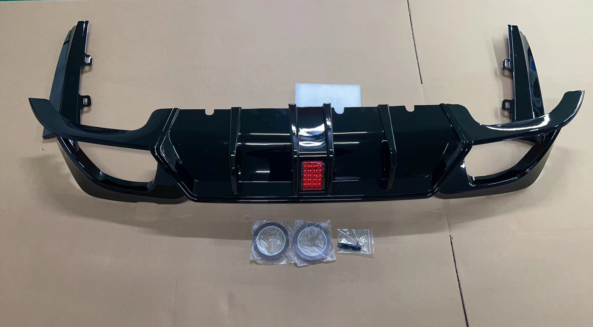 REAR DIFFUSER BMT0982350N for 宝马改装 BMW Tuning