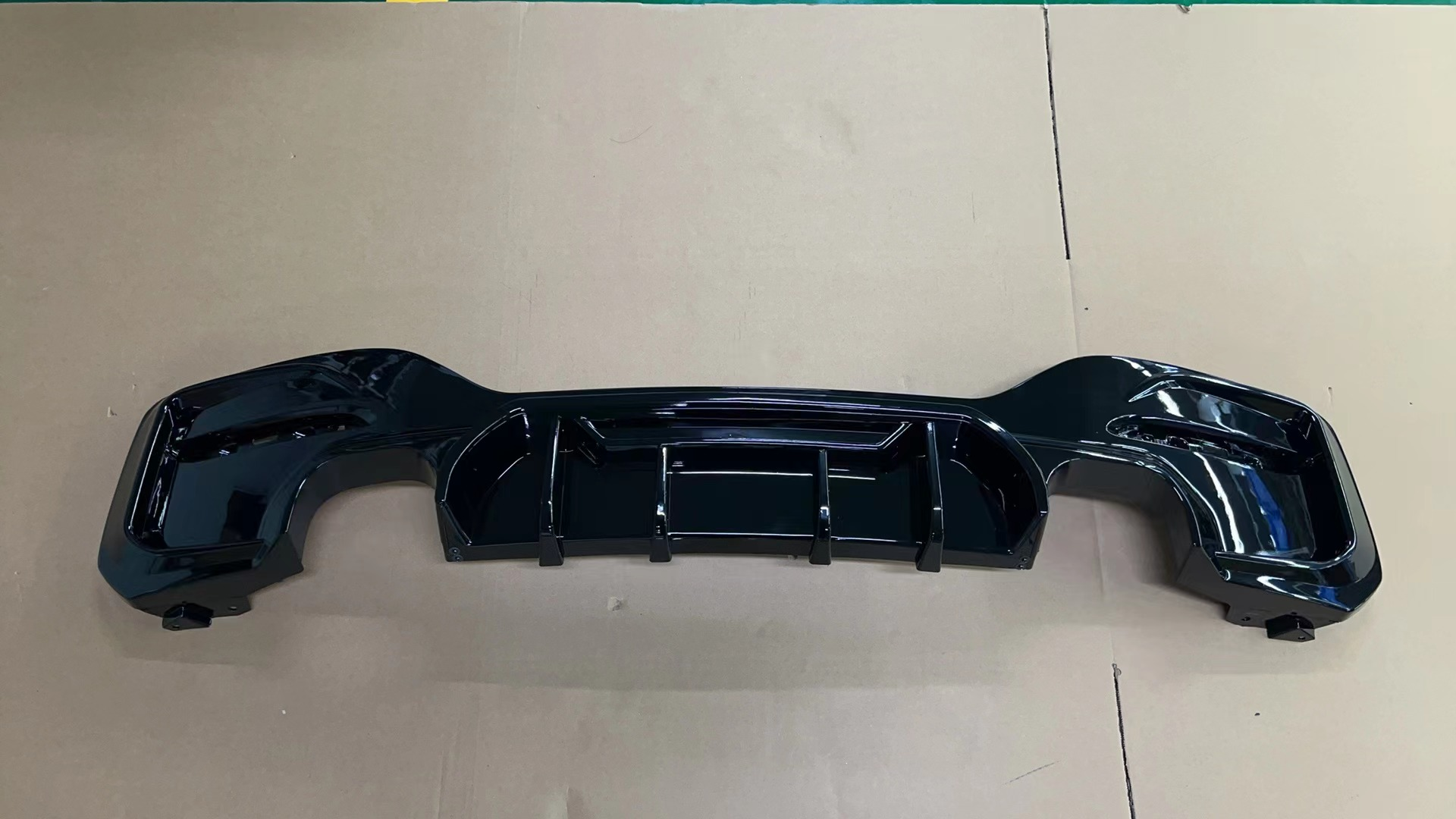 REAR DIFFUSER BMT1312350DsDcCSO for 宝马改装 BMW Tuning