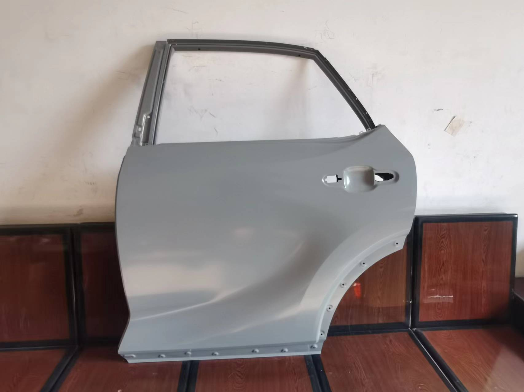 Rear Door Panel LX480241 for 雷克萨斯 Lexus