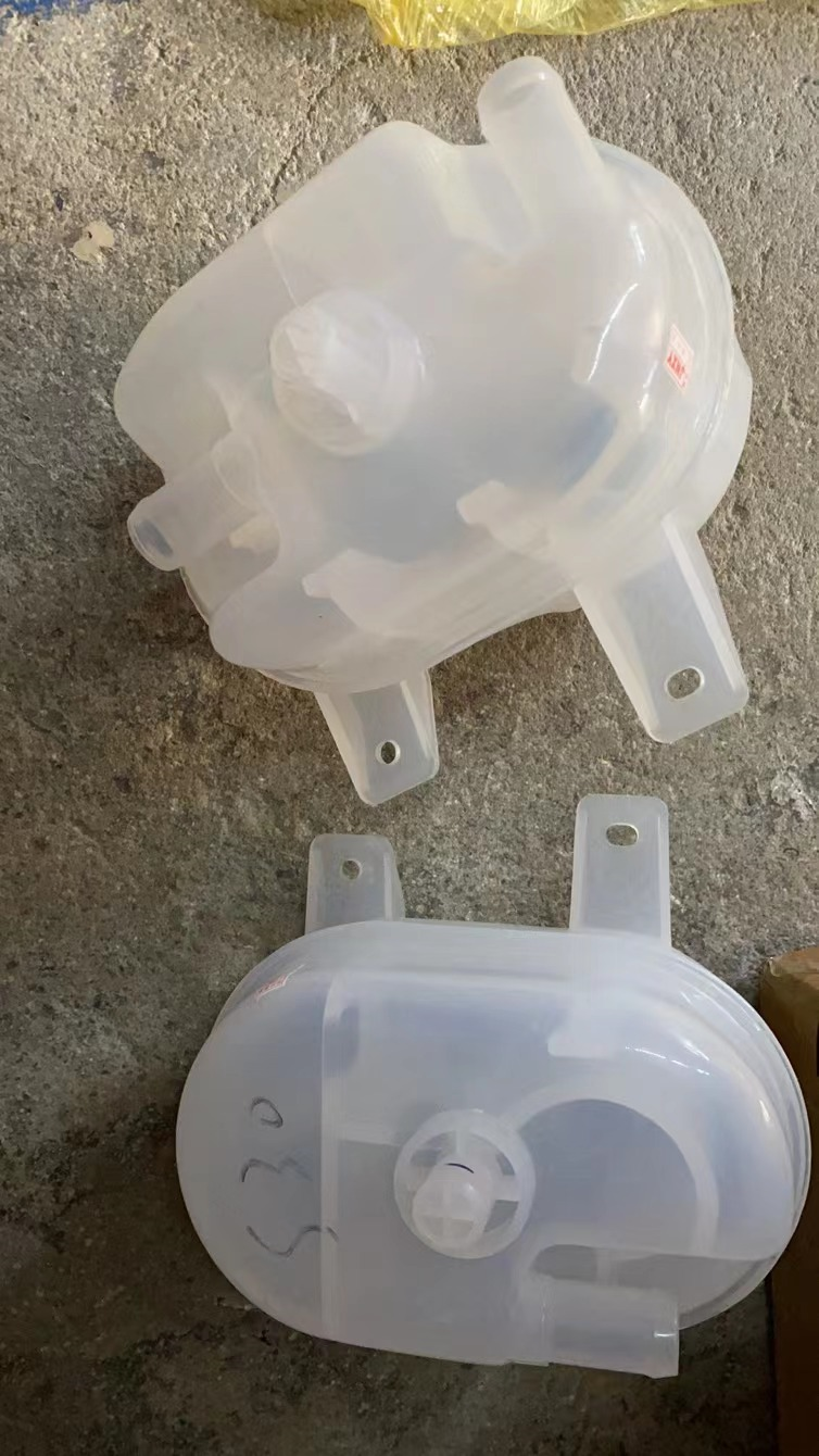 Coolant Reservoir HZ0013471 for 哪吒