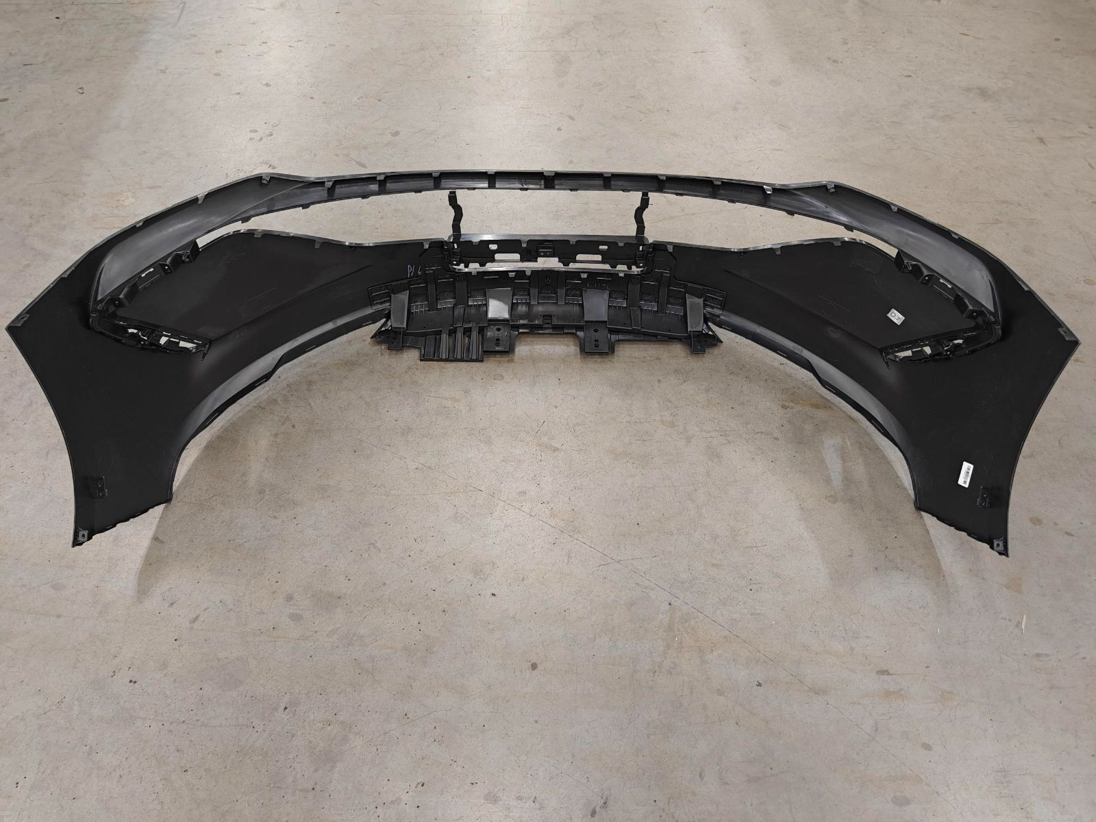 Front Bumper BYD0080040 for 比亚迪 BYD