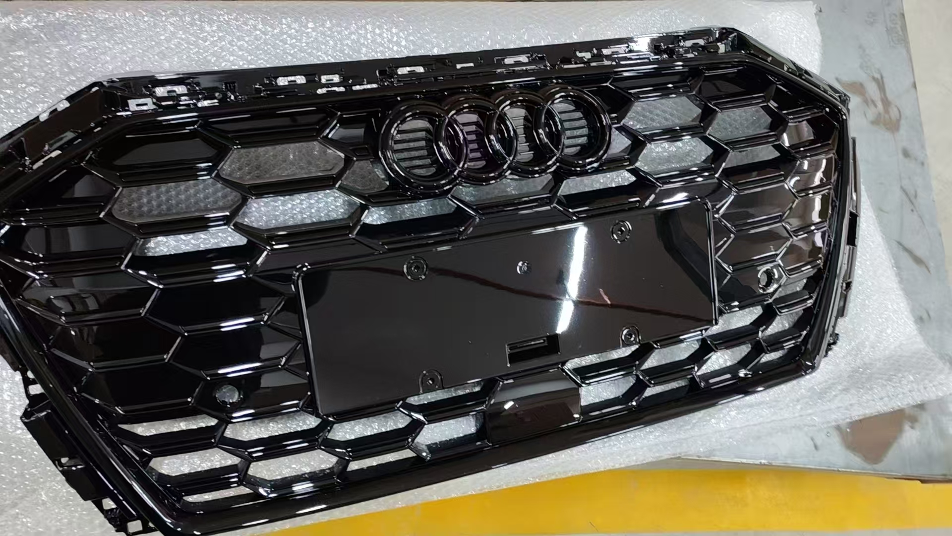 Grille AU1020070B3 for 奥迪 Audi