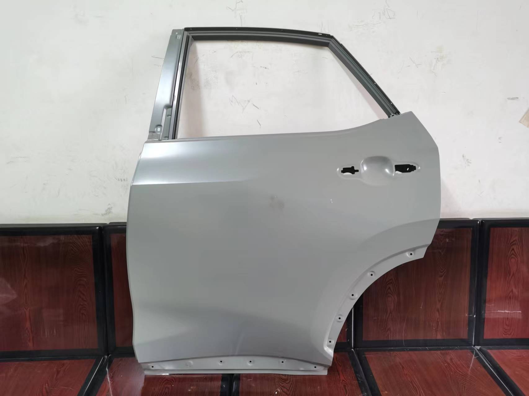 Rear Door Panel LX470242 for 雷克萨斯 Lexus