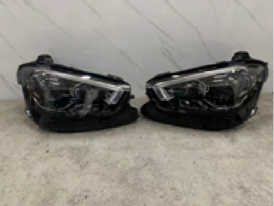 Head Lamps BC0590112YHL for 梅赛德斯-奔驰 Mercedes-Benz
