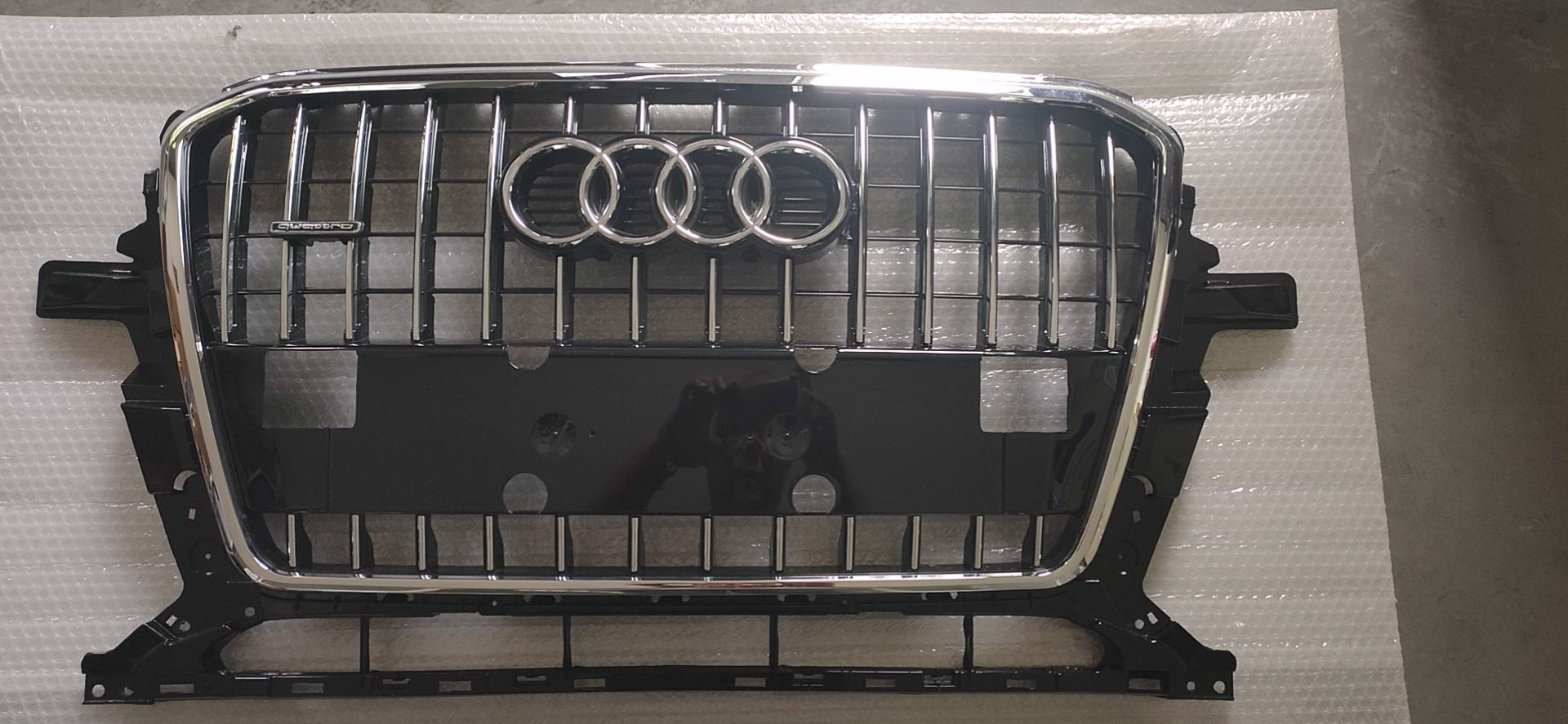 Grille AU0260070EU for 奥迪 Audi