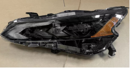 Head Lamps NS0090111P for 日产 Nissan