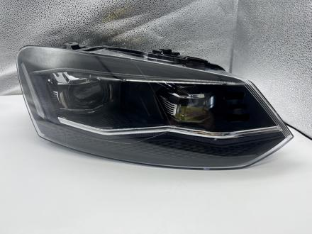 Head Lamps VG0840110SESV for 大众 Volkswagen