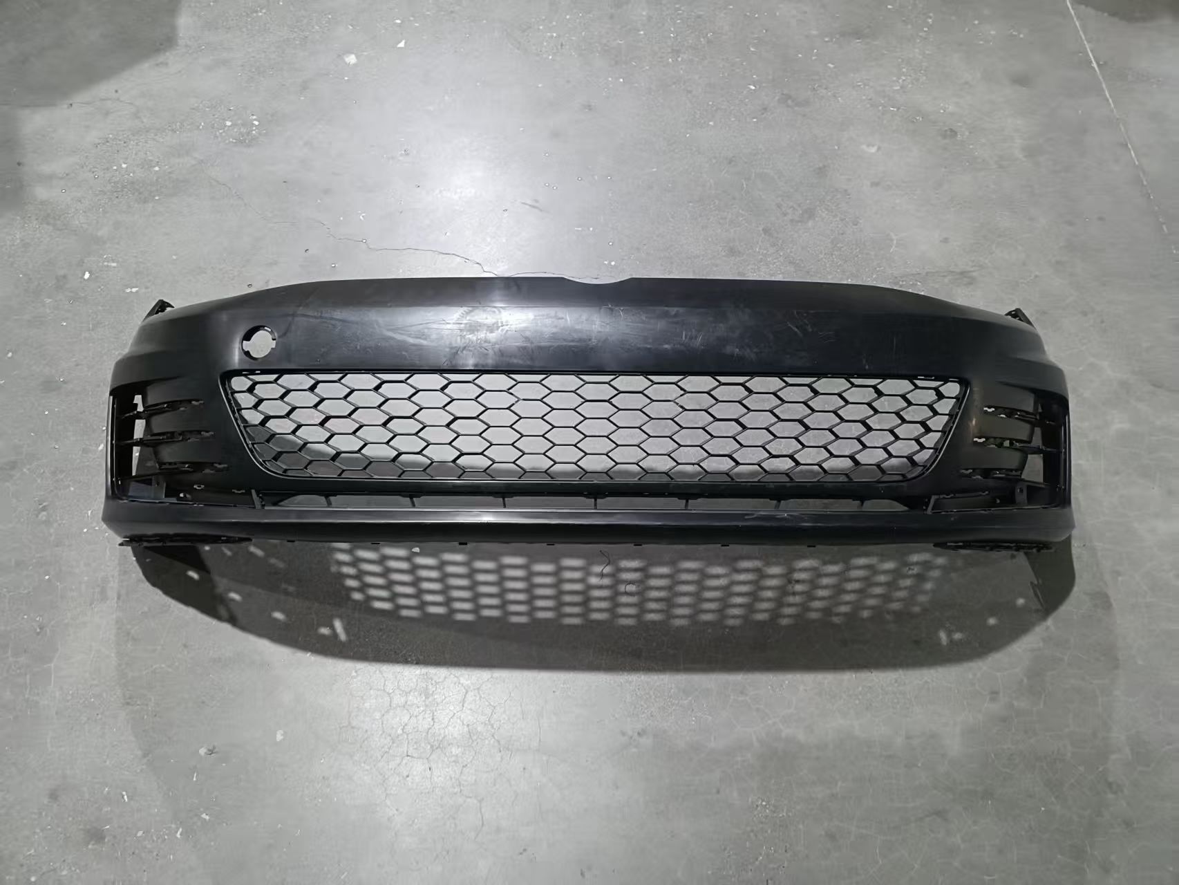 Front Bumper VG1810040 for 大众 Volkswagen