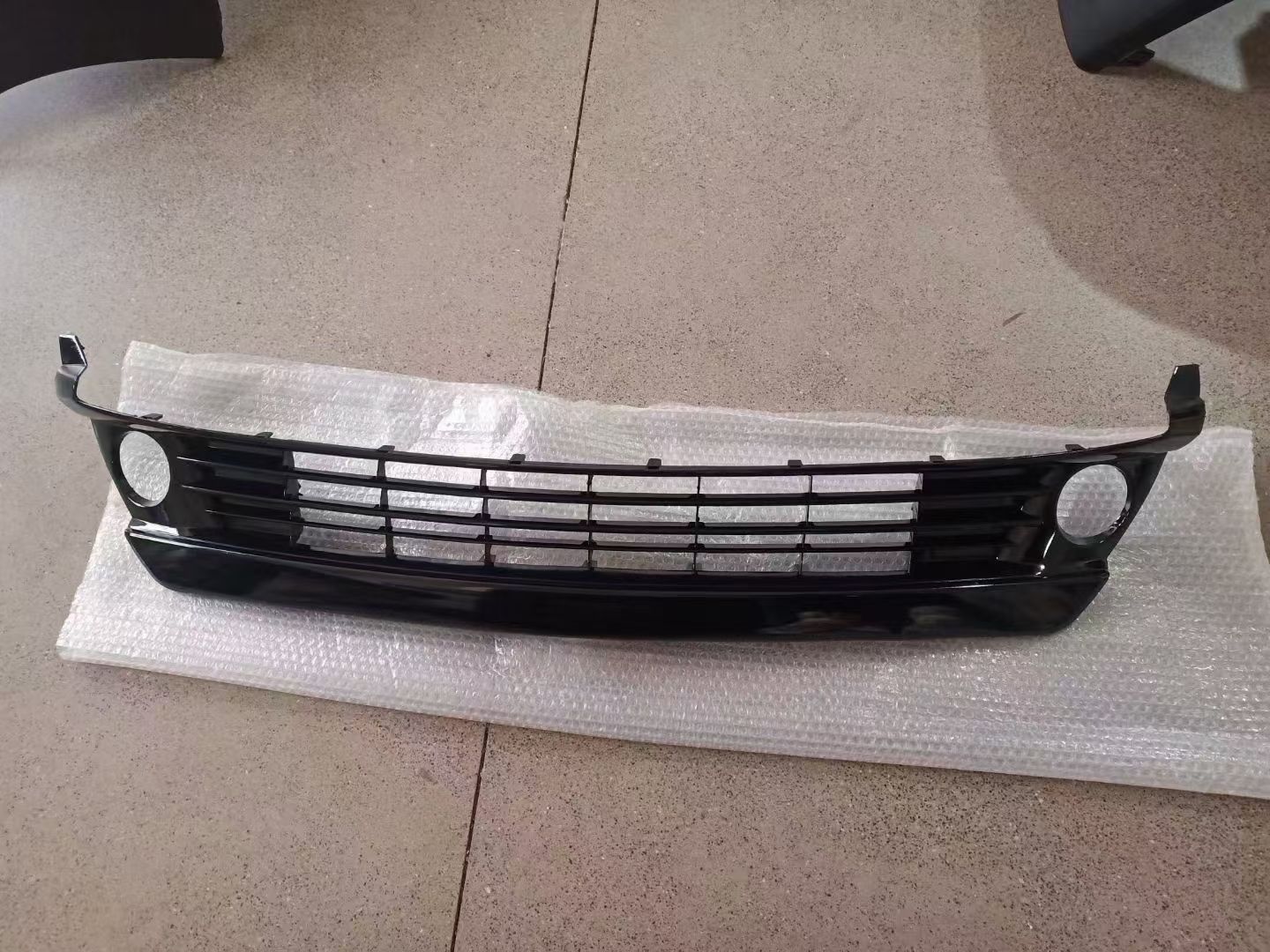 Front Bumper TY1190040D1 for 丰田 Toyota