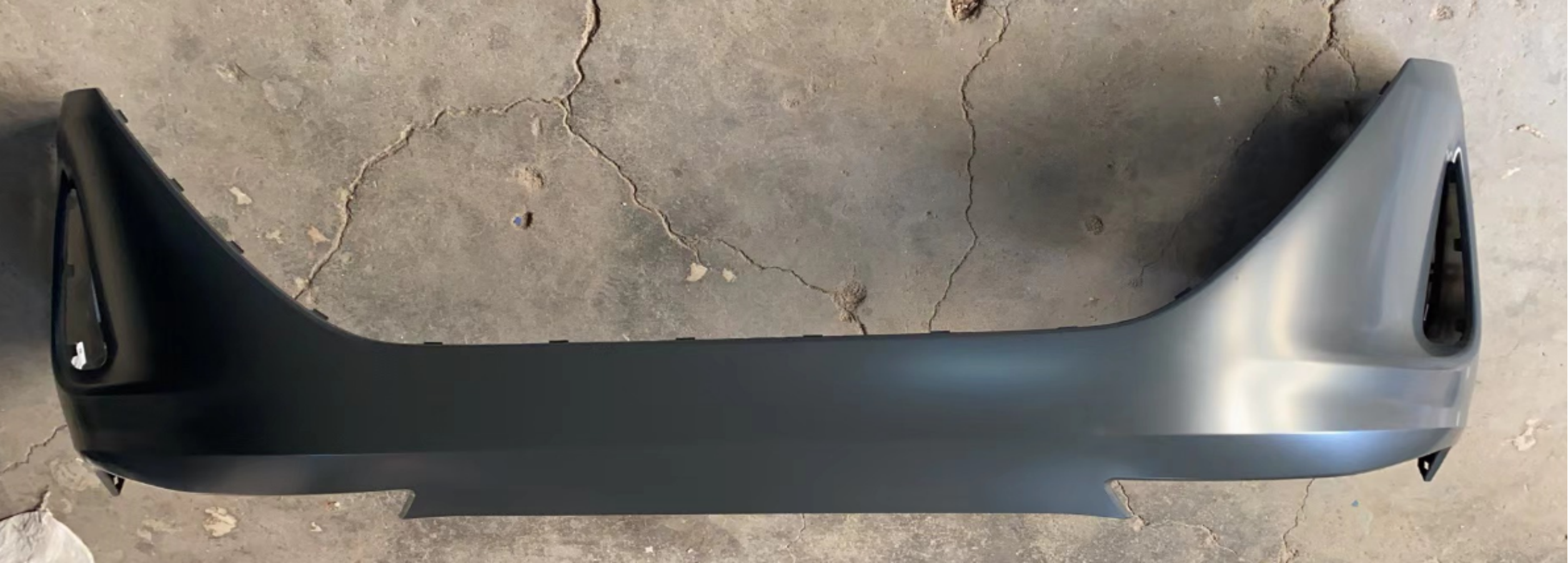 Front Bumper HZ2060040 for 哪吒