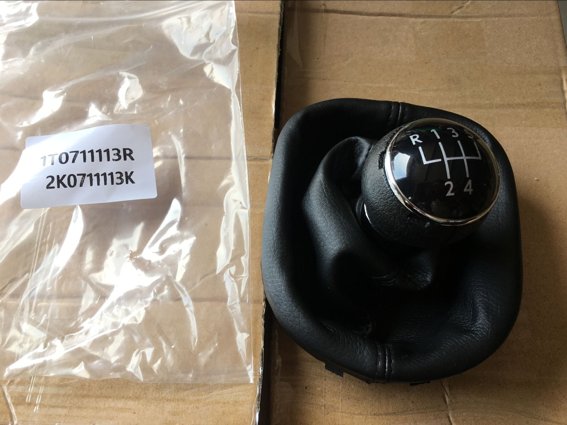 Gear Shift Knob VG1230900 for 大众 Volkswagen