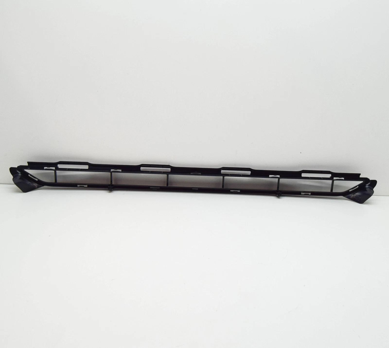 Bumper Grille AU0630080 for 奥迪 Audi