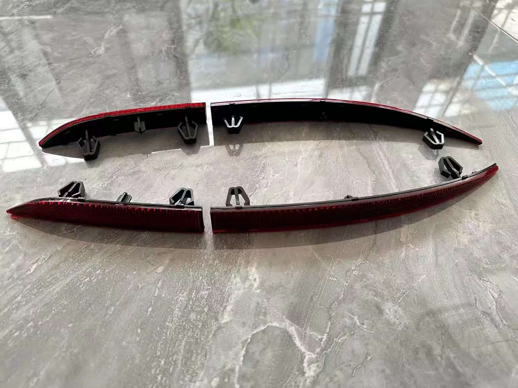 Reflector,Rear bumper BT0120211SM for 宾利 Bentley