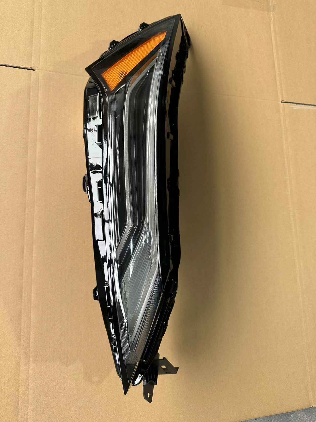 Head Lamps NS0860111HL for 日产 Nissan