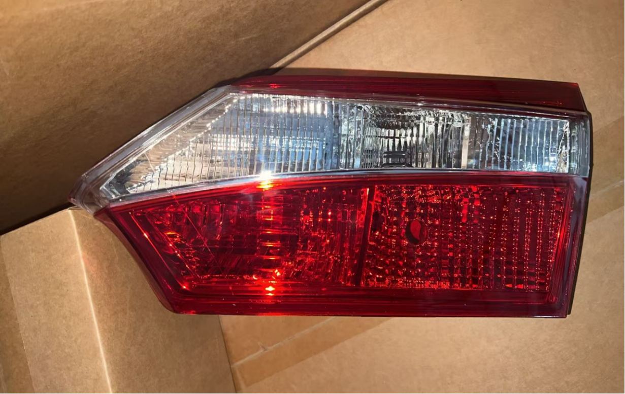 Tail Lamps TY0600171i for 丰田 Toyota