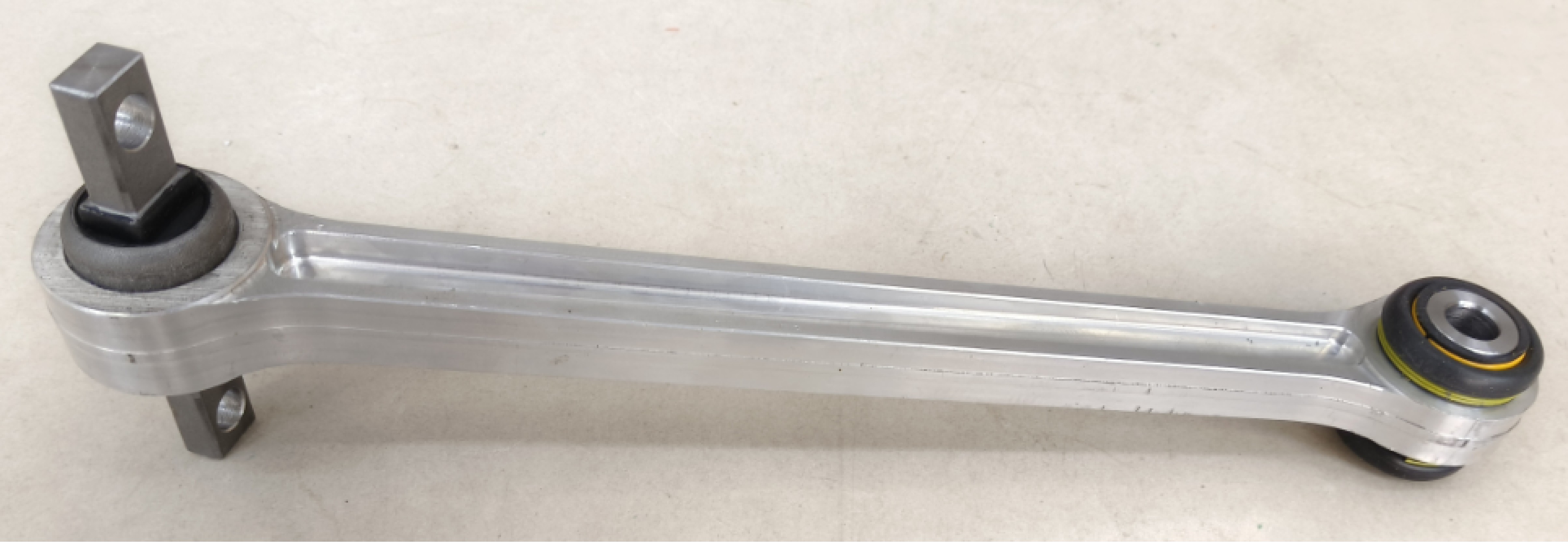 arm control FA0011310R1U1 for 法拉利 Ferrari