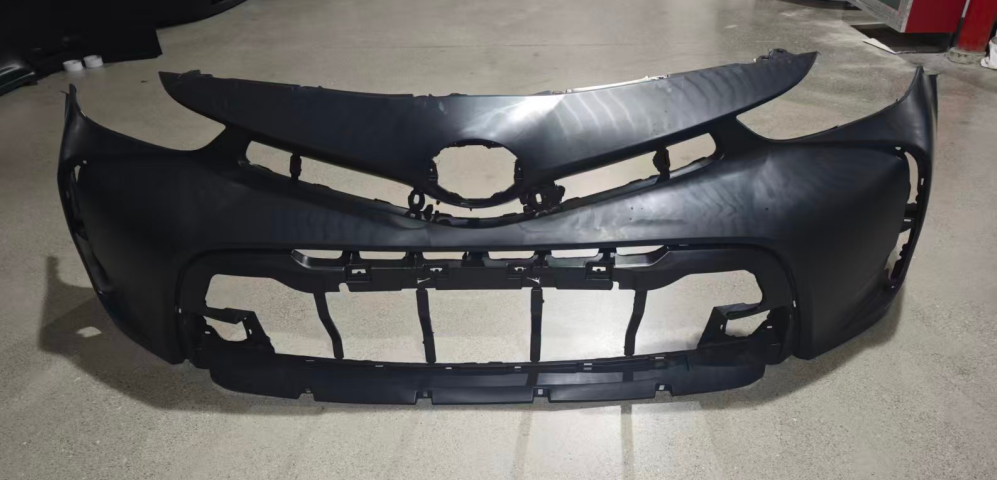 Front Bumper TY4270040 for 丰田 Toyota
