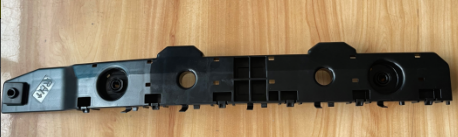 Bracket,Rear Bumper NS0860201 for 日产 Nissan