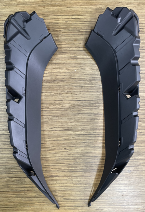 Grille Bracket MZ0301102Q for 马自达 Mazda