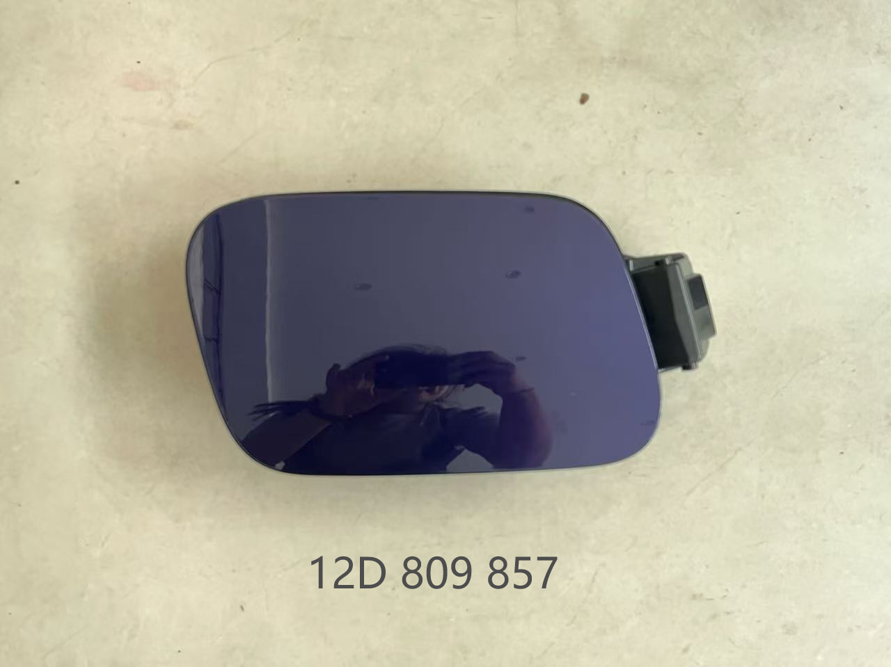Fuel Filler Door VG0480530BL for 大众 Volkswagen