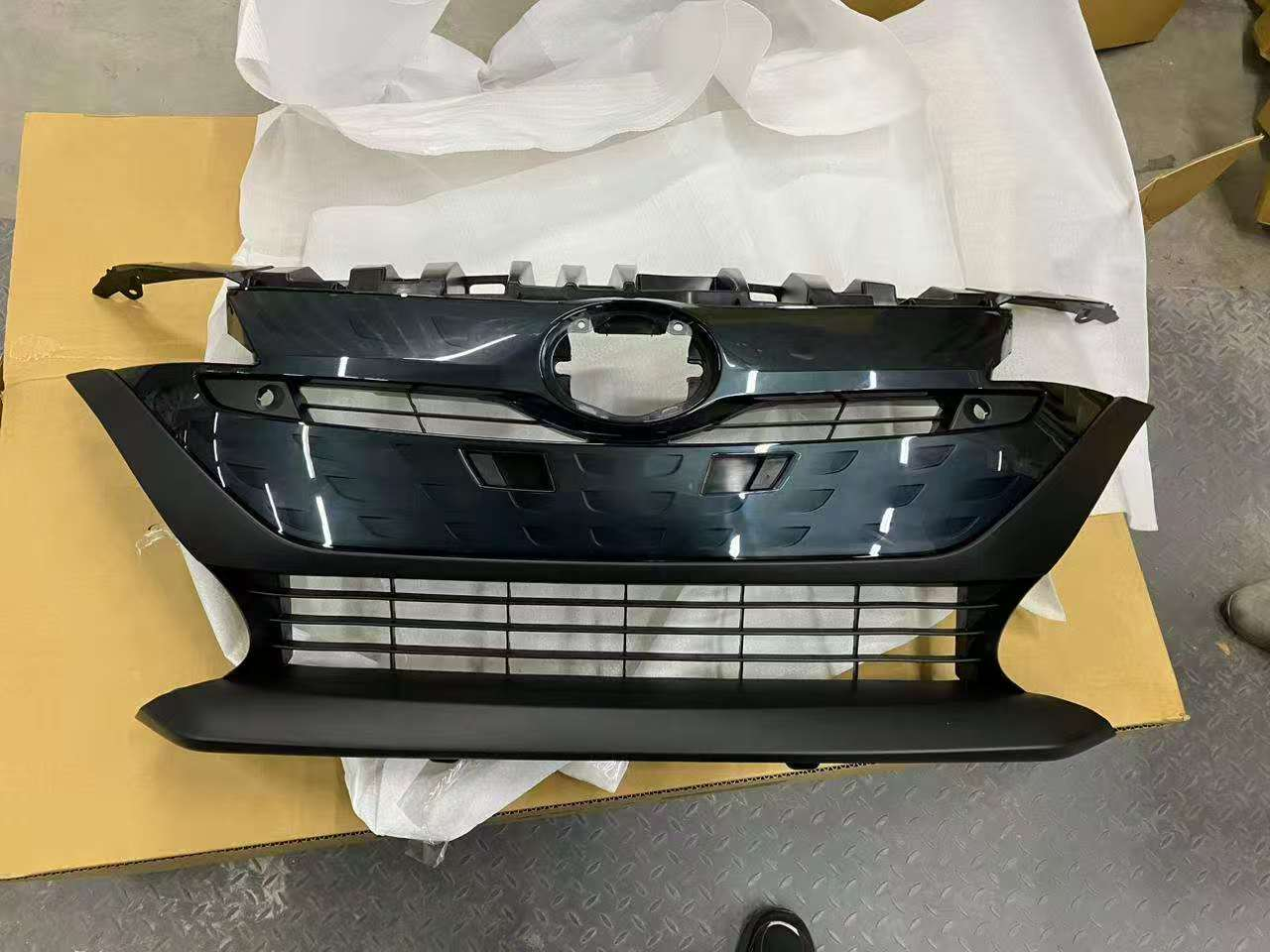 Grille TY3990070 for 丰田 Toyota