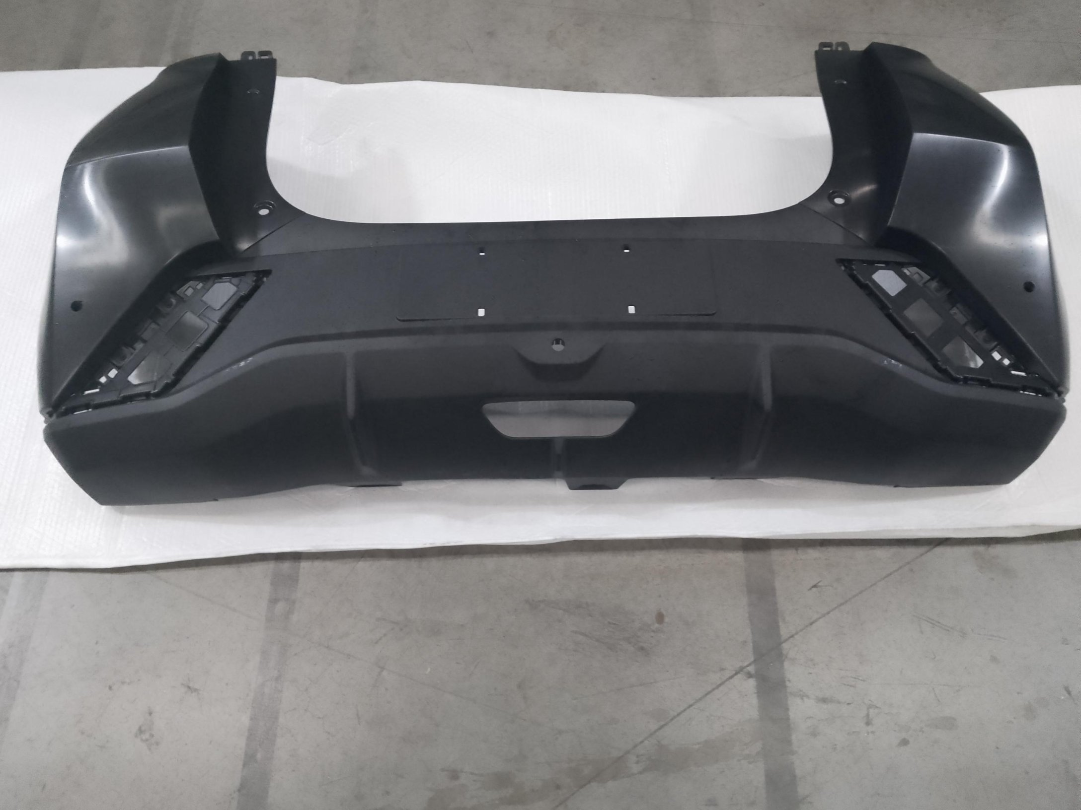 Rear Bumper BYD0020190 for 比亚迪 BYD