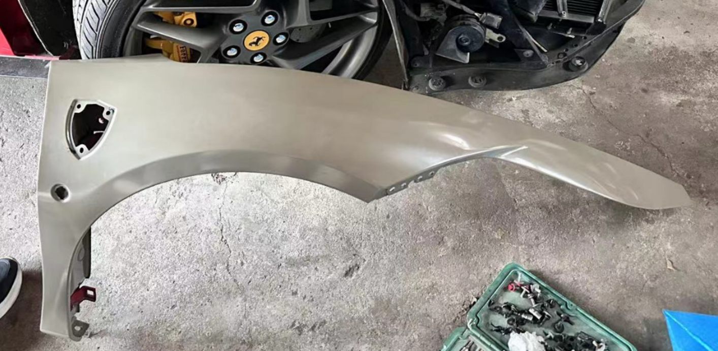 Fender，Front FA0010021 for 法拉利 Ferrari