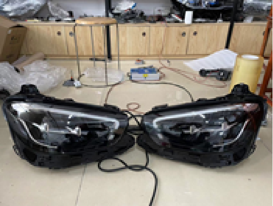 Head Lamps BC0590111YTR for 梅赛德斯-奔驰 Mercedes-Benz
