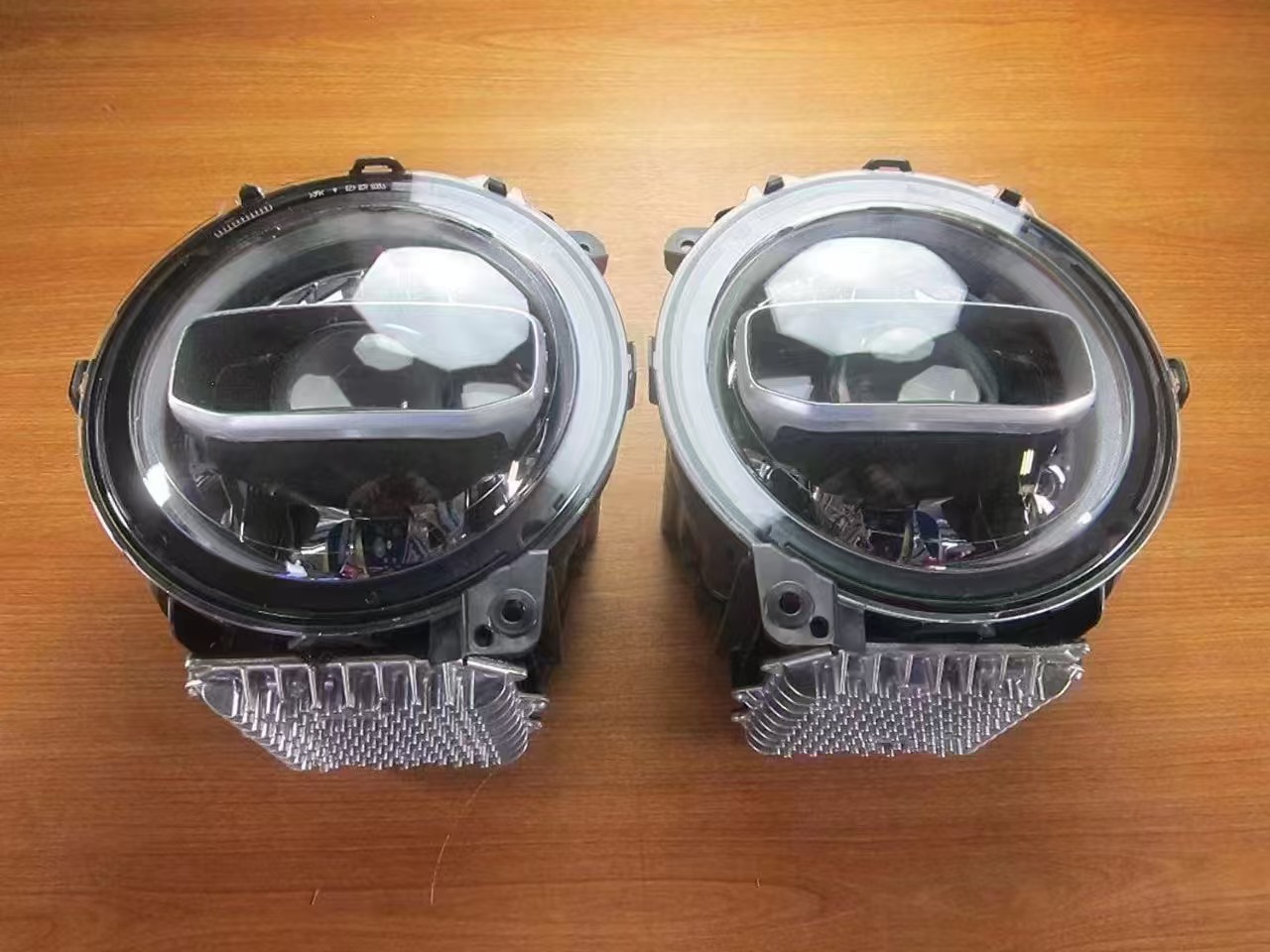 Head Lamps JP3580110C8 for 吉普 Jeep