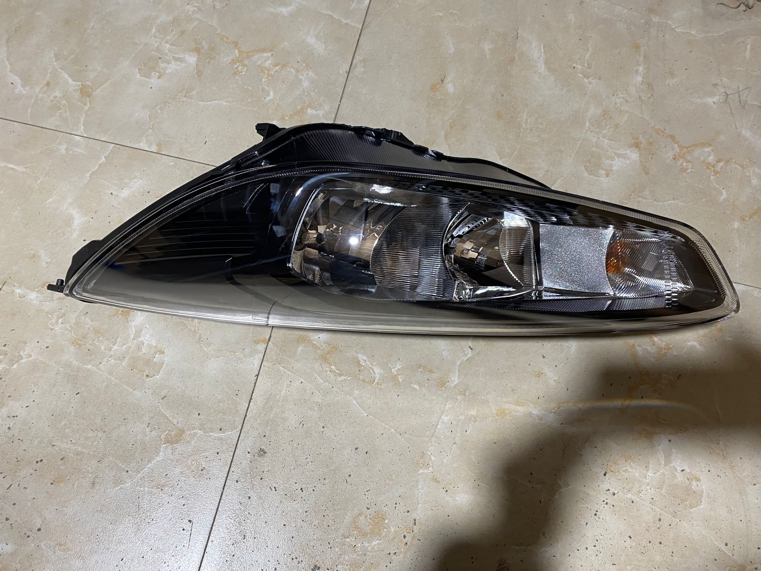 Head Lamps FD0660112P for 福特 Ford