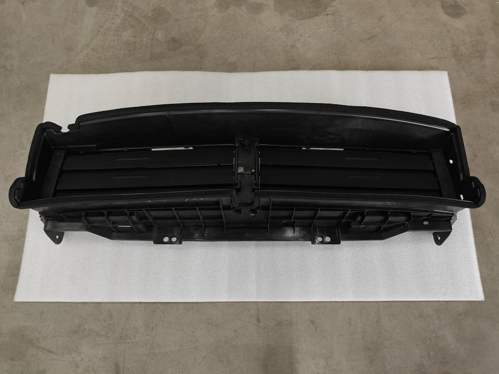 Grille BYD0080070 for 比亚迪 BYD
