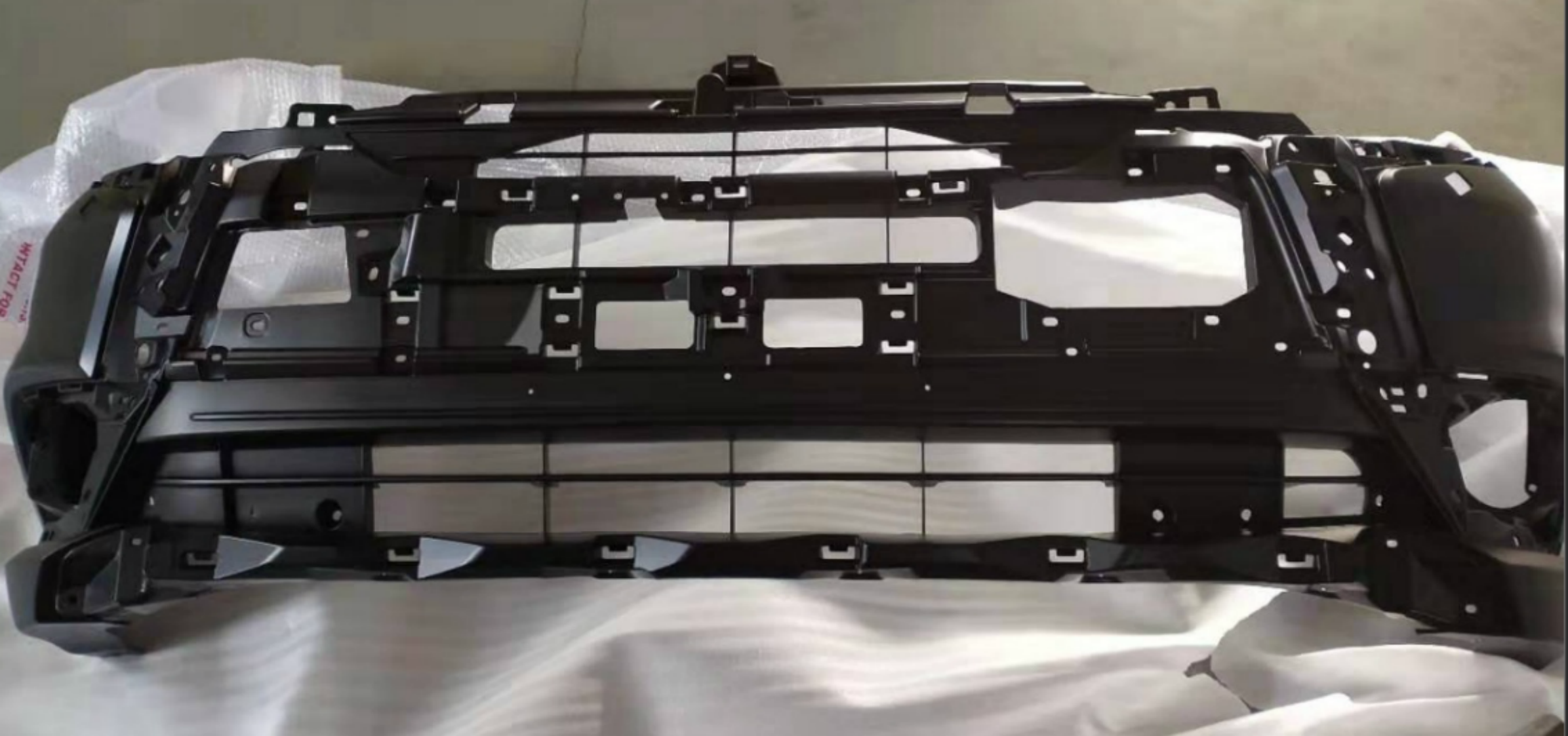 Front Bumper MB0050040 for 三菱 Mitsubishi
