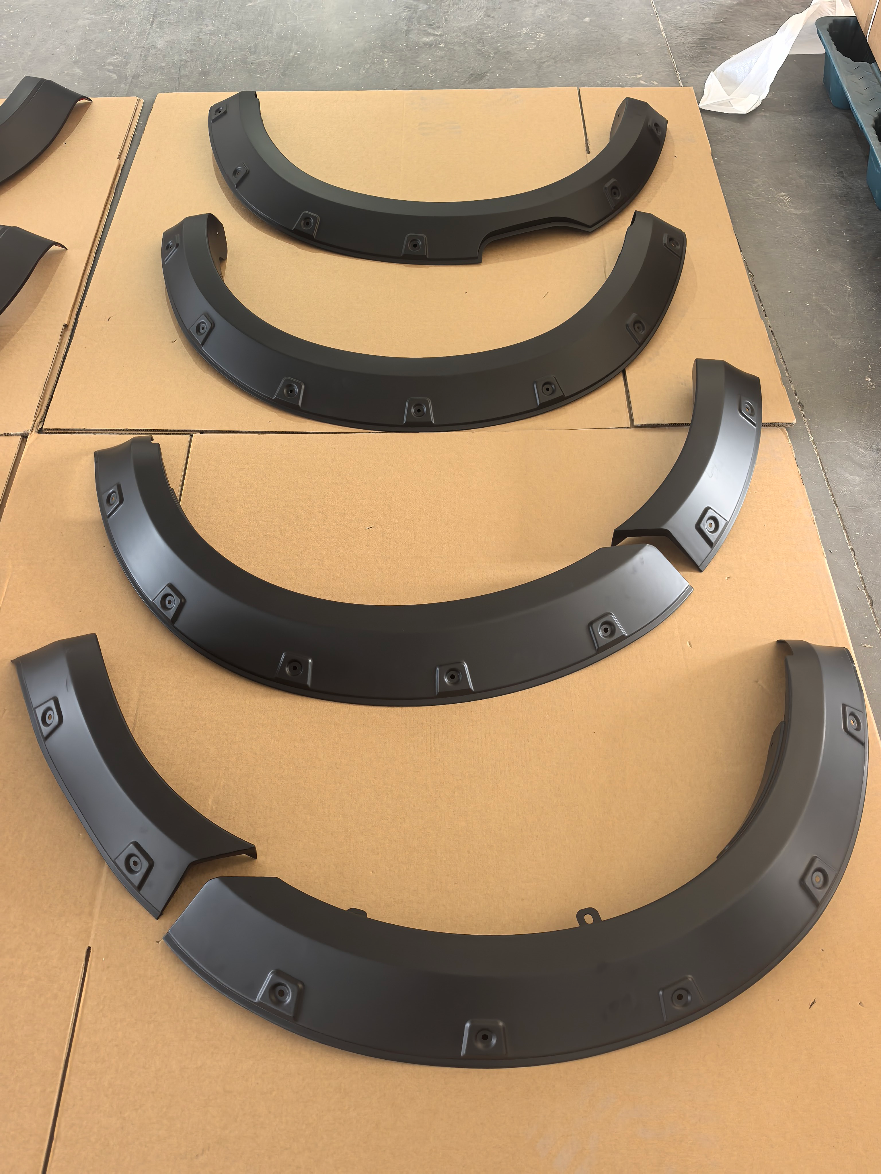 Wheel Arch Moldings IS0050640 for 五十铃 ISUZU