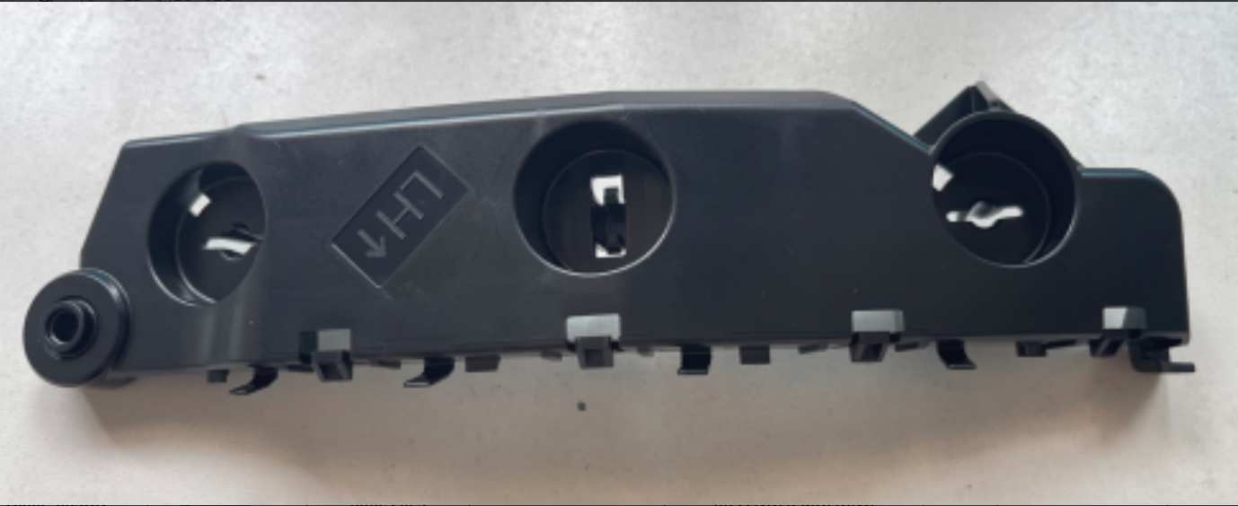 Bracket,Front Bumper NS0860051 for 日产 Nissan