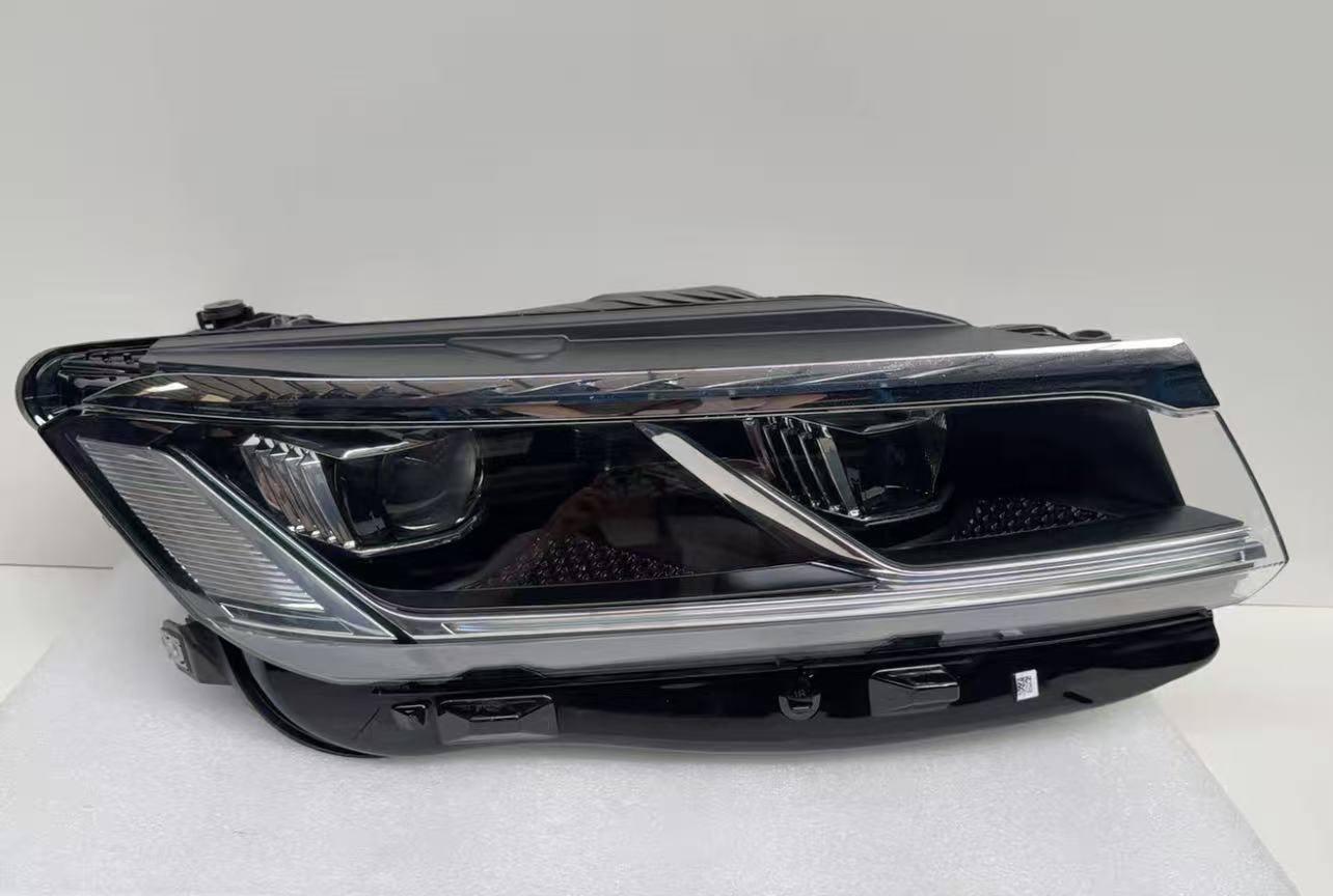 Head Lamps VG1270111L6 for 大众 Volkswagen