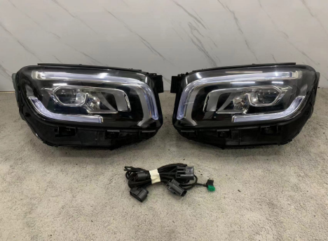 Head Lamps BC4470111U2 for 梅赛德斯-奔驰 Mercedes-Benz