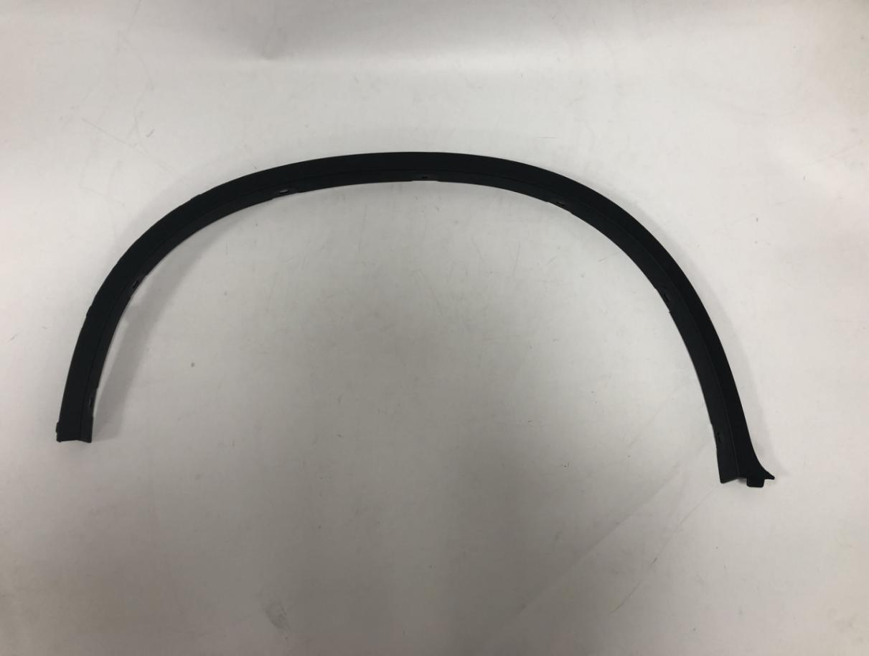 Wheel Arch Moldings BM1150641R1 for 宝马 BMW