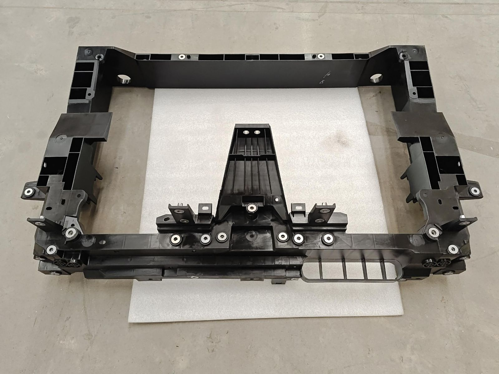 Radiator Support BYD0080490 for 比亚迪 BYD