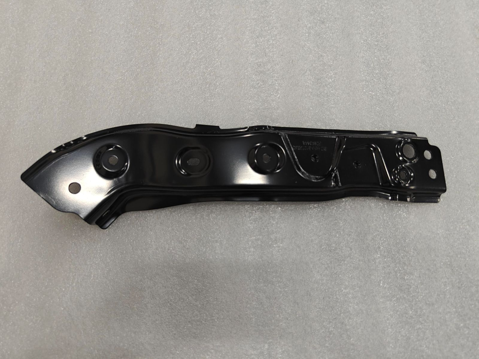 Radiator lower Crossmember BYD0082281 for 比亚迪 BYD