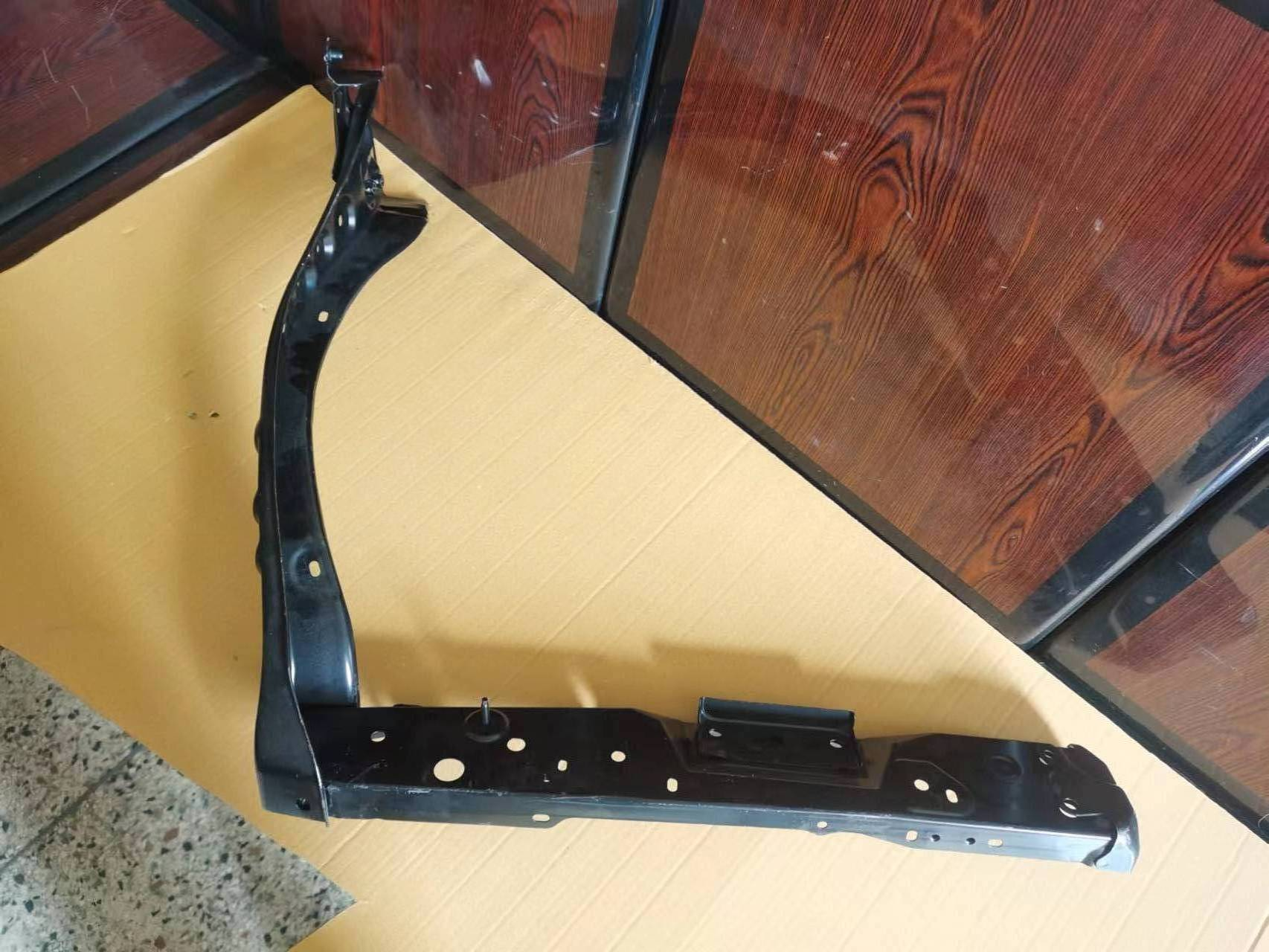 Radiator Support LX480491P for 雷克萨斯 Lexus