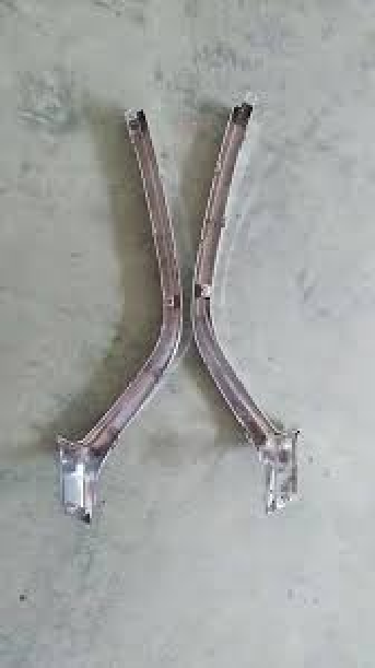 Moulding,Grille MZ0120431 for 马自达 Mazda
