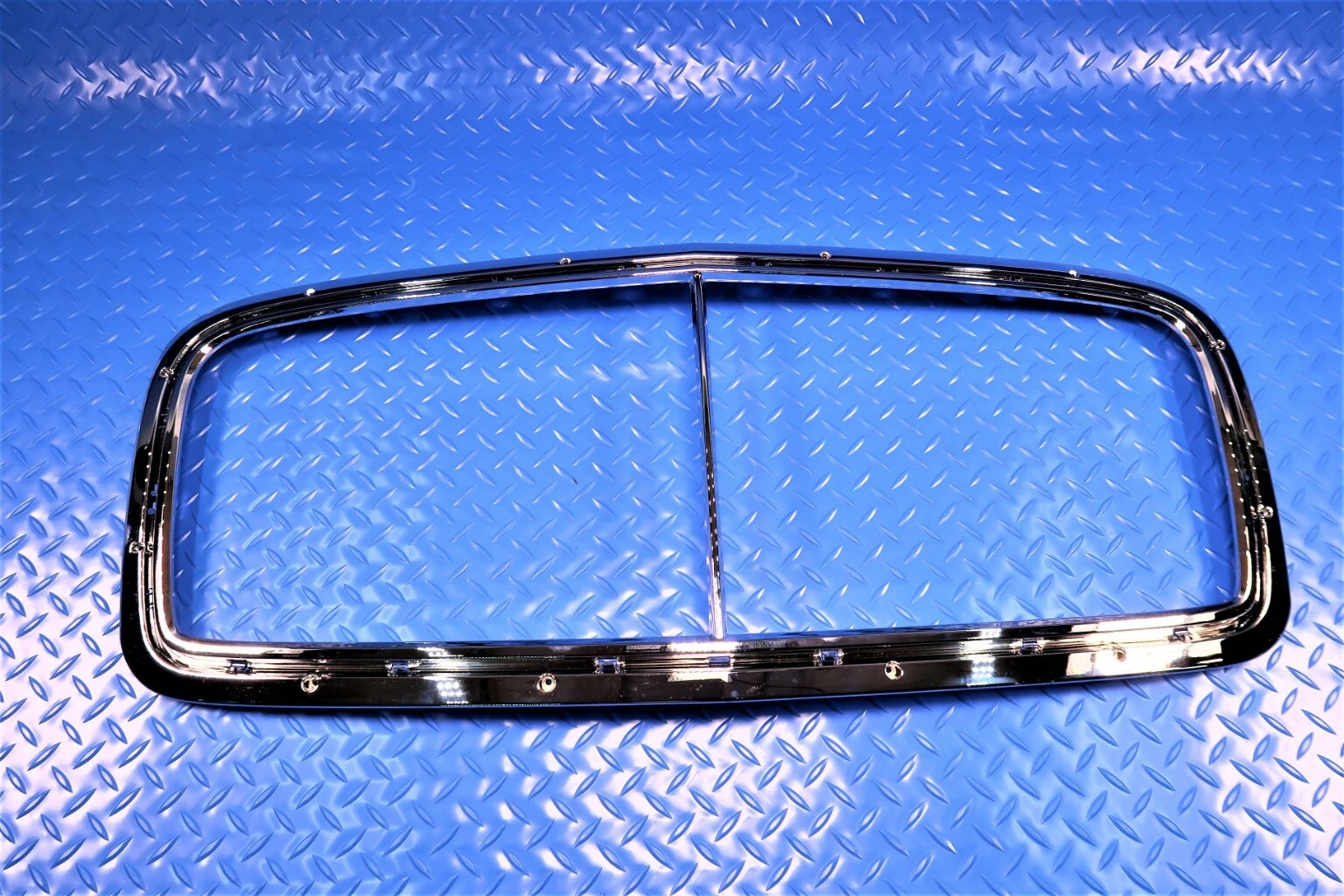 Grille case BT0021050P for 宾利 Bentley