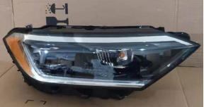 Head Lamps VG0520111US for 大众 Volkswagen