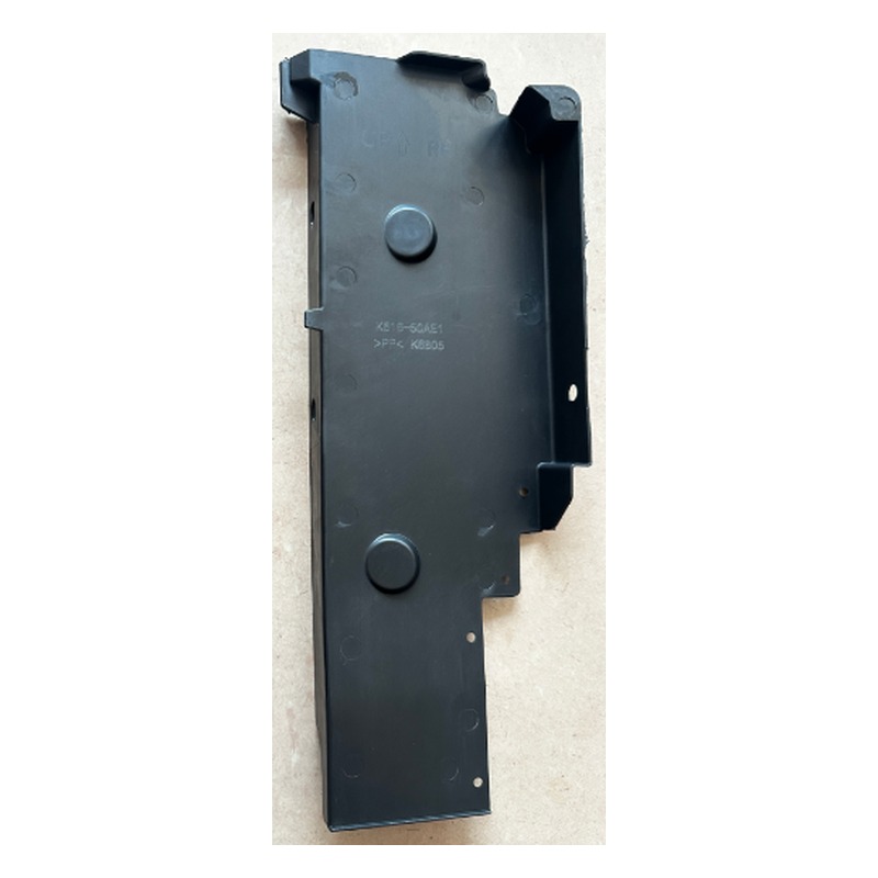 Radiator protective panel MZ4221712 for 马自达 Mazda