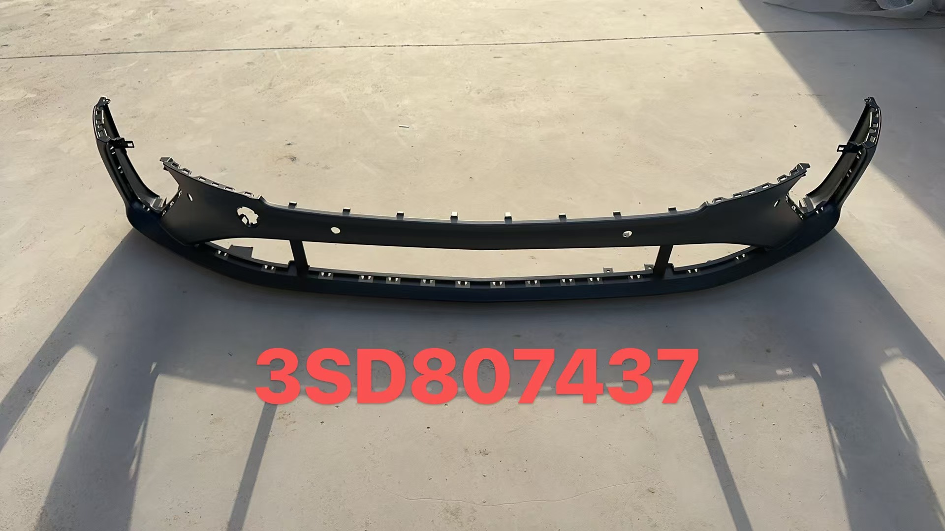 Front Bumper BT0070040 for 宾利 Bentley