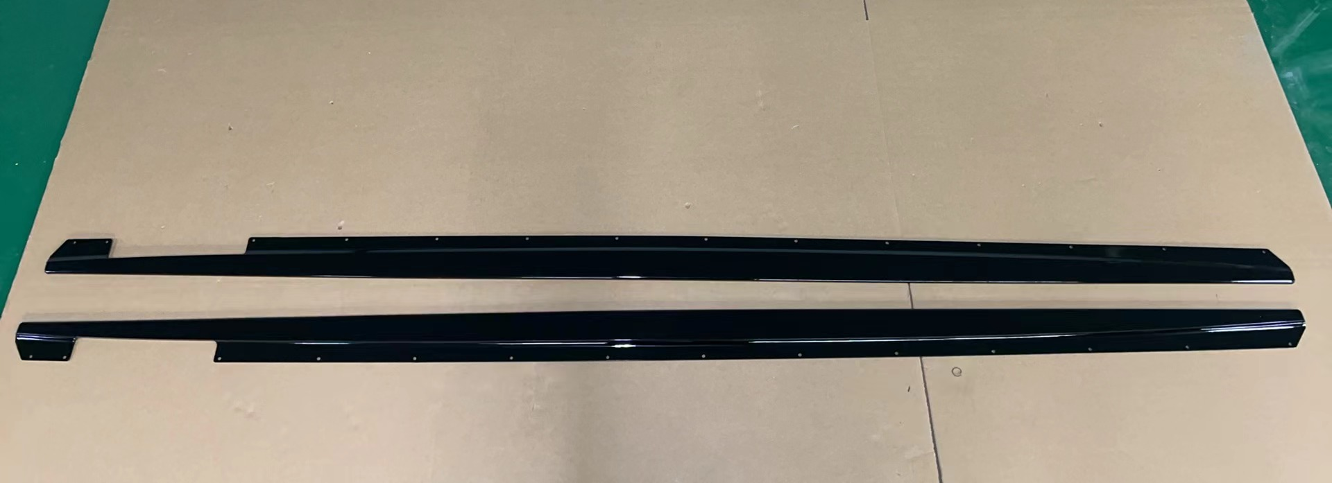 Side Skirts BMT0980630 for 宝马改装 BMW Tuning