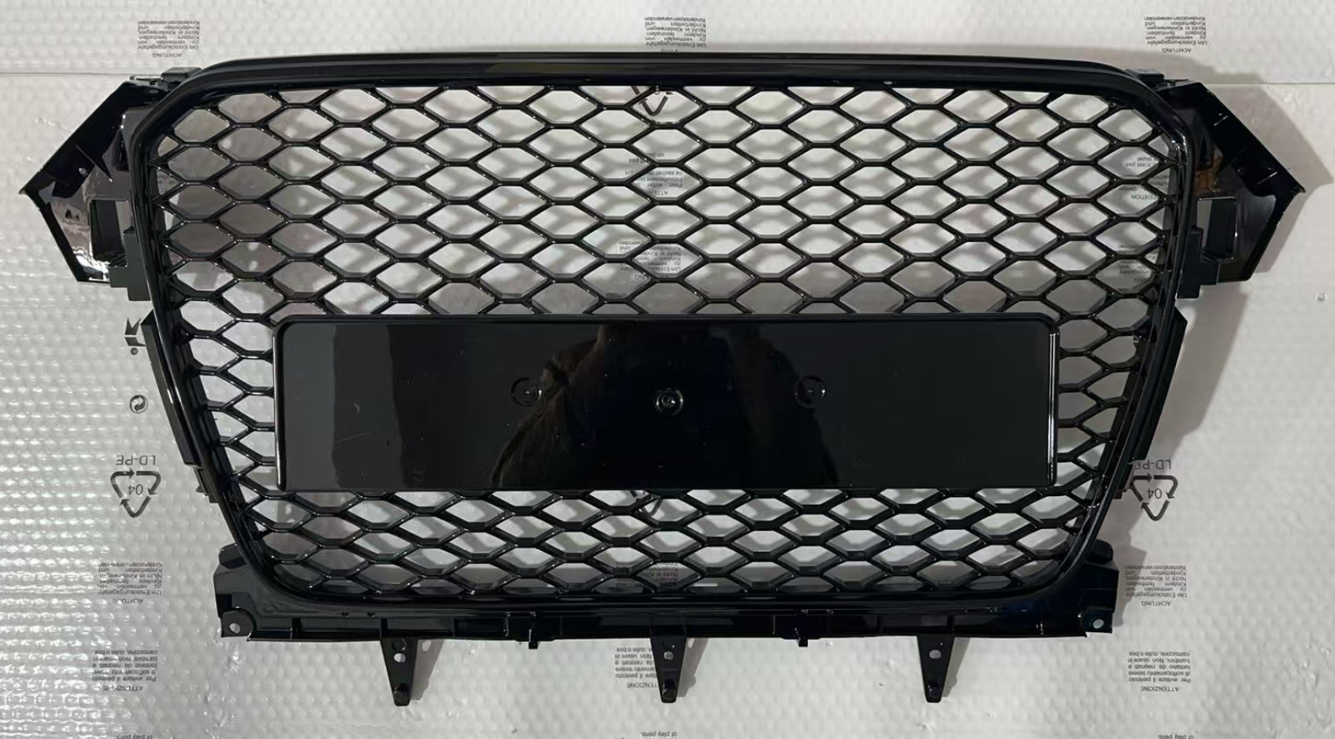 Grille AU0690070SP for 奥迪 Audi