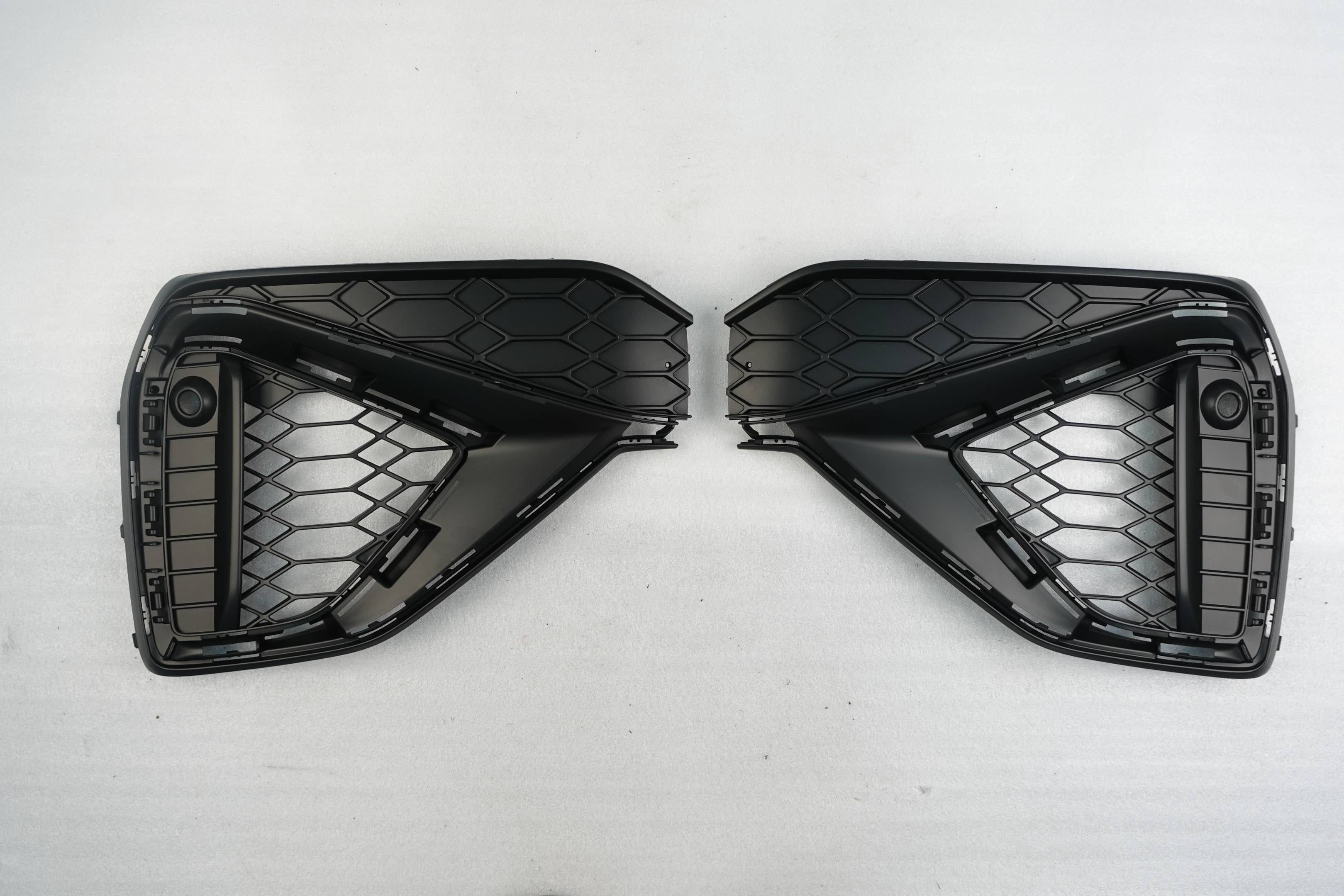 Fog Lamp Cover AU1660091SP for 奥迪 Audi