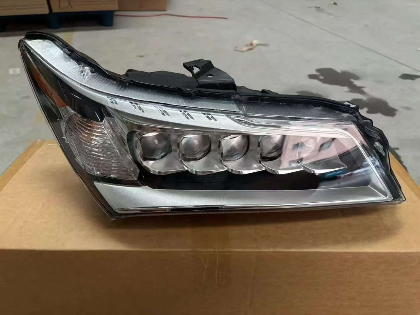 Head Lamps HD0910110 for 本田 Honda