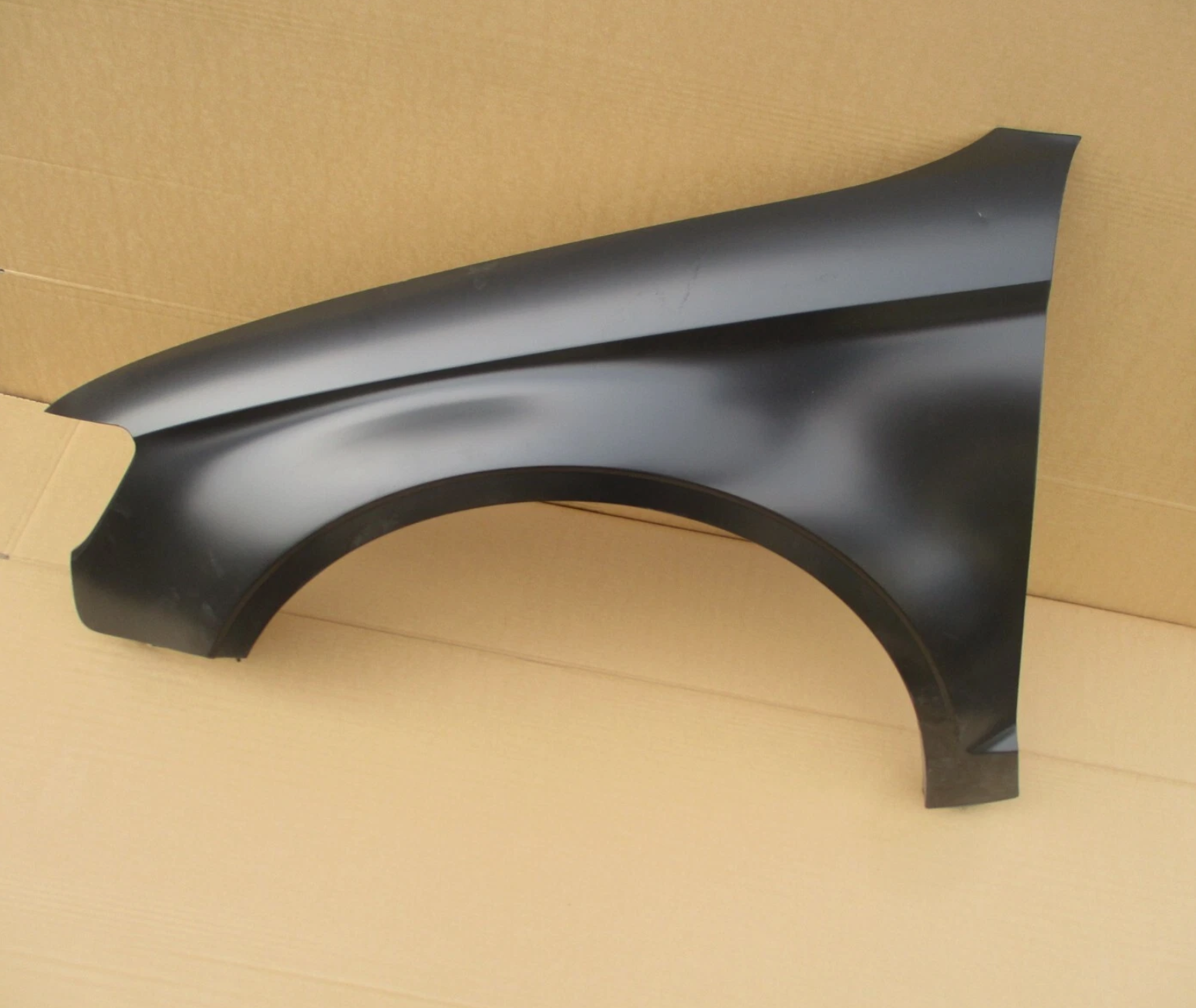 Fender，Front AU0850021Z for 奥迪 Audi